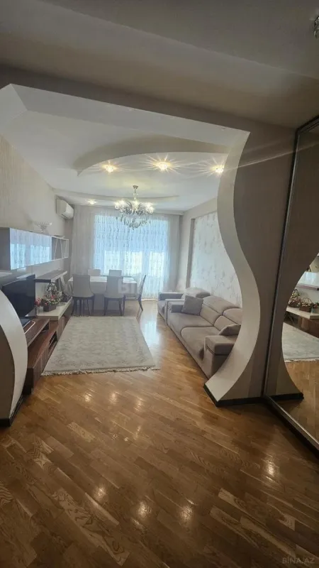 Satılır 3 otaqlı mənzil 81 m²