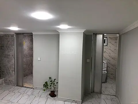 Satılır 6 otaqlı həyət evi 250 m²