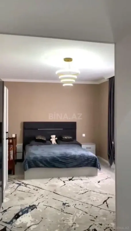 Satılır 6 otaqlı həyət evi 250 m²