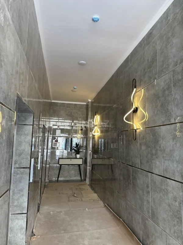 Satılır 1 otaqlı mənzil 72.9 m²