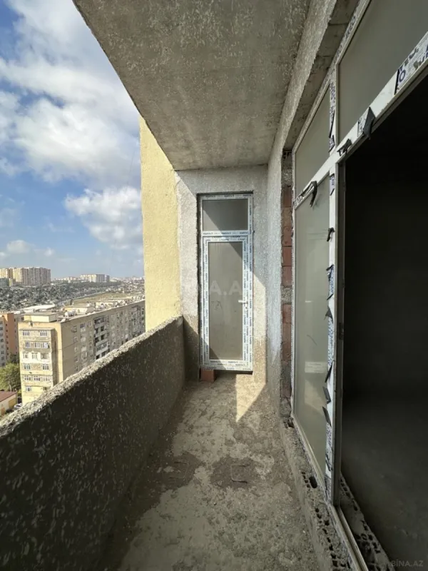 Satılır 1 otaqlı mənzil 72.9 m²