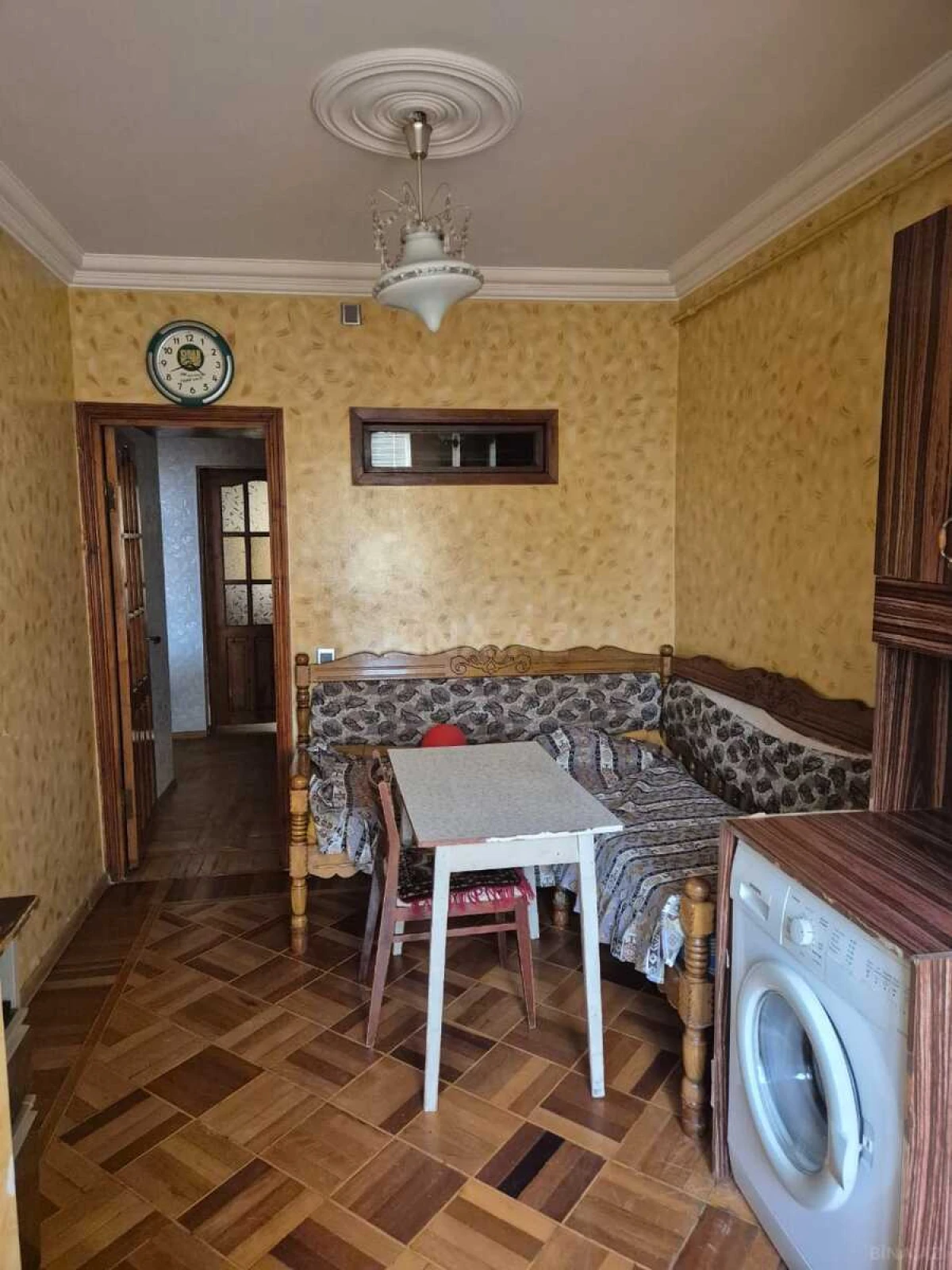 Satılır 2 otaqlı mənzil 68 m²
