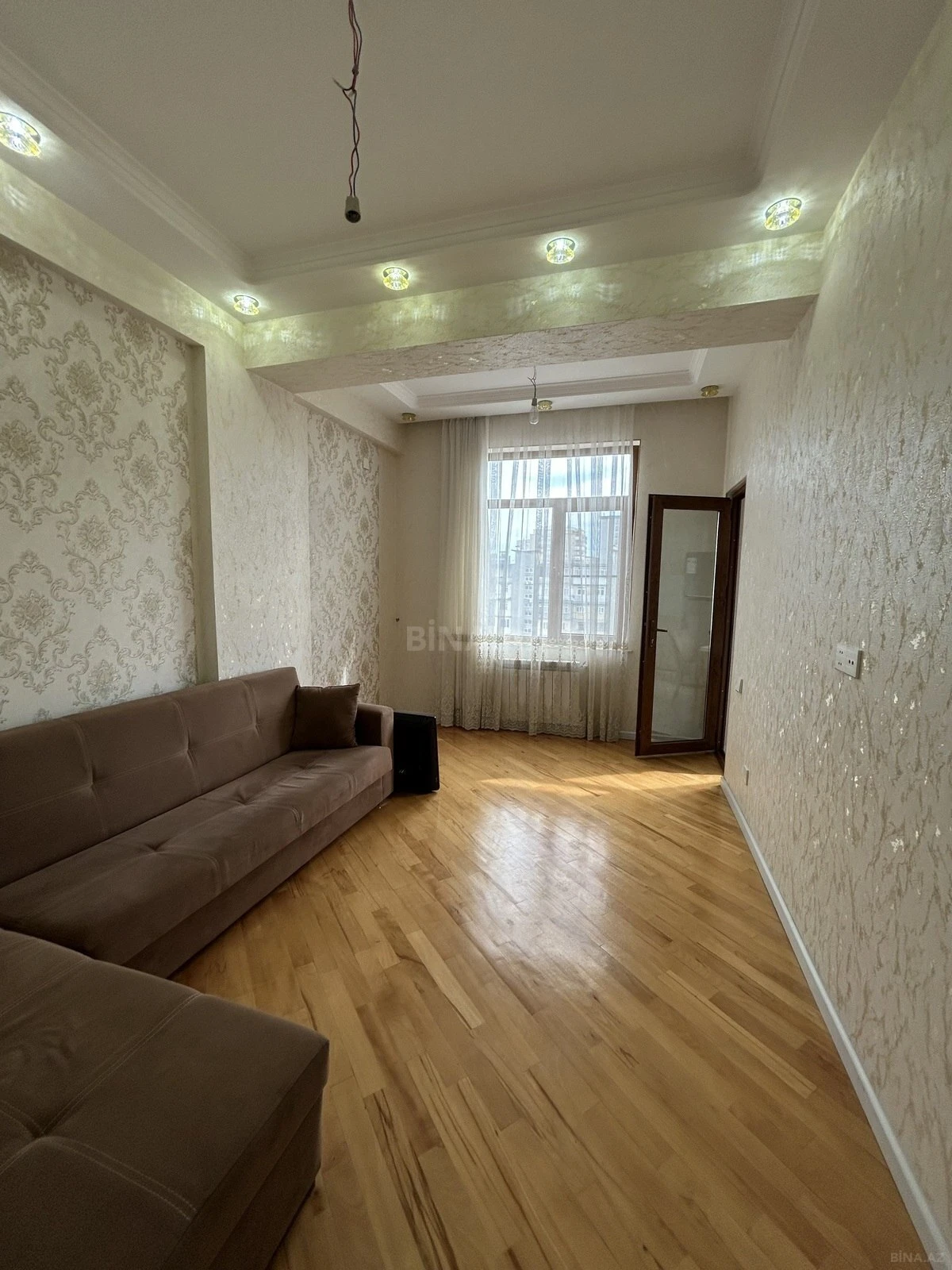 Satılır 2 otaqlı mənzil 50 m²
