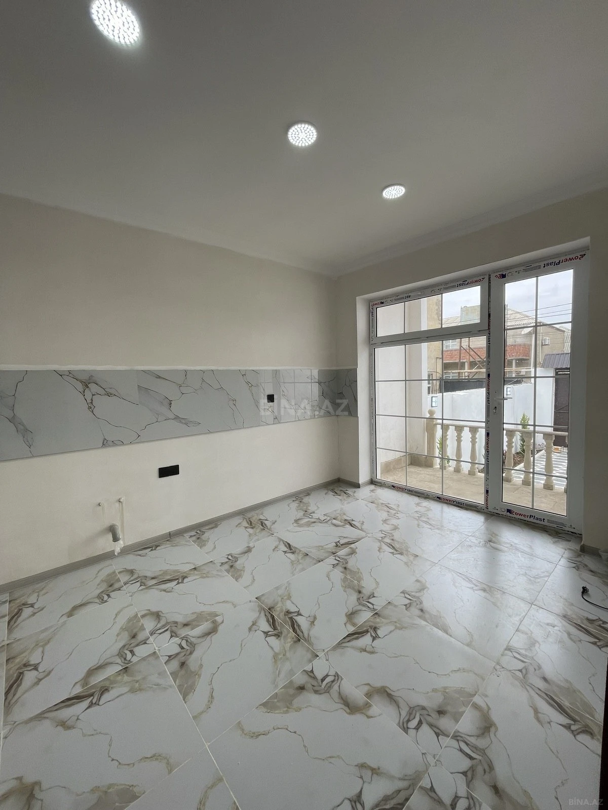 Satılır 3 otaqlı həyət evi 110 m²
