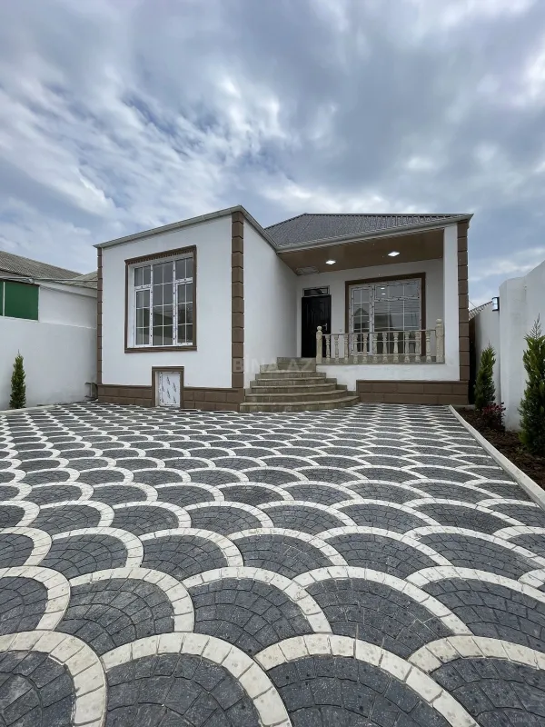 Satılır 3 otaqlı həyət evi 110 m²