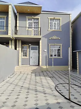 Satılır 5 otaqlı həyət evi 200 m²