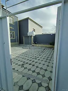 Satılır 5 otaqlı həyət evi 200 m² — Bakı 5 otaq 200.00 m²