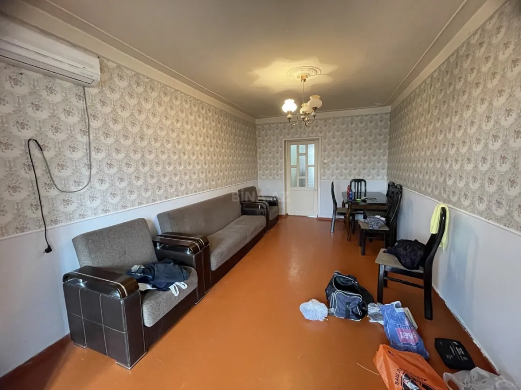 Satılır 2 otaqlı mənzil 48 m²