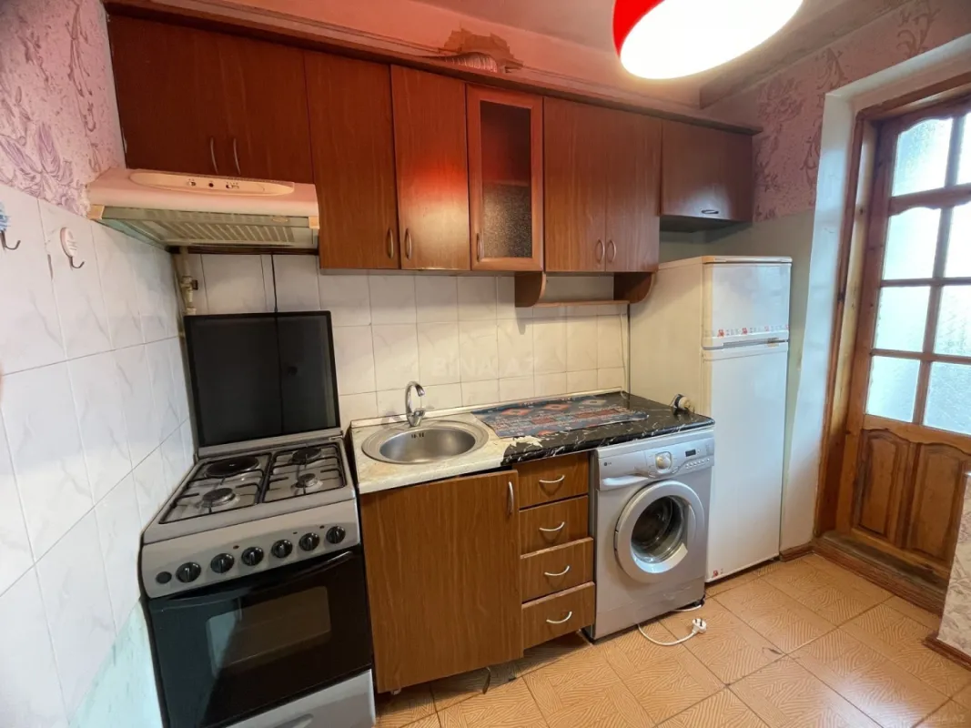 Satılır 2 otaqlı mənzil 48 m²
