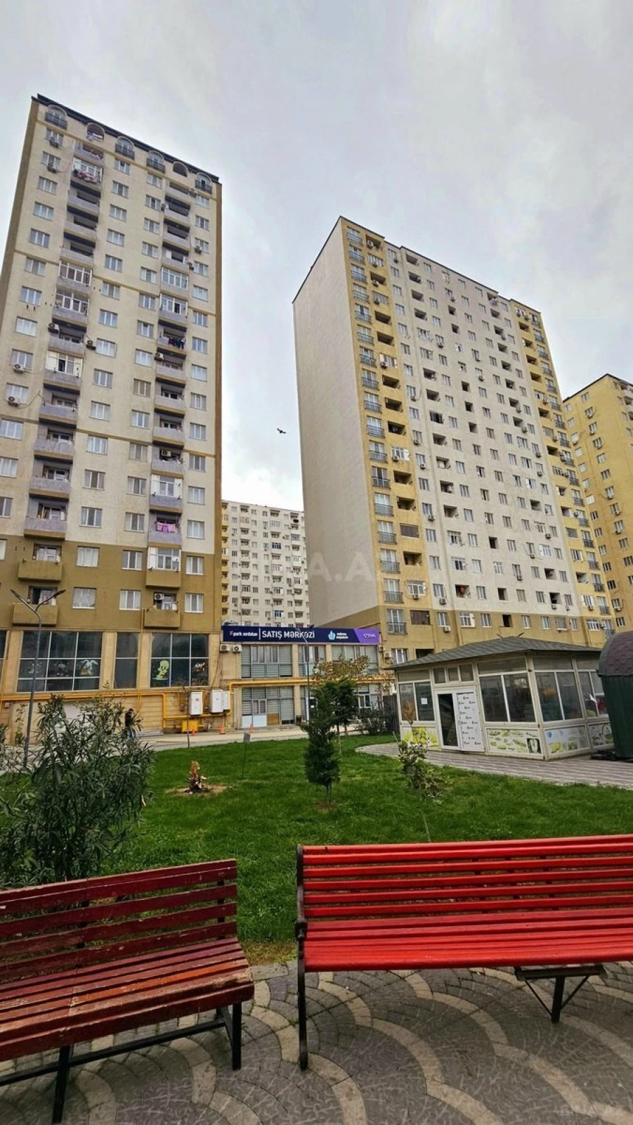 Satılır 2 otaqlı mənzil 51 m²