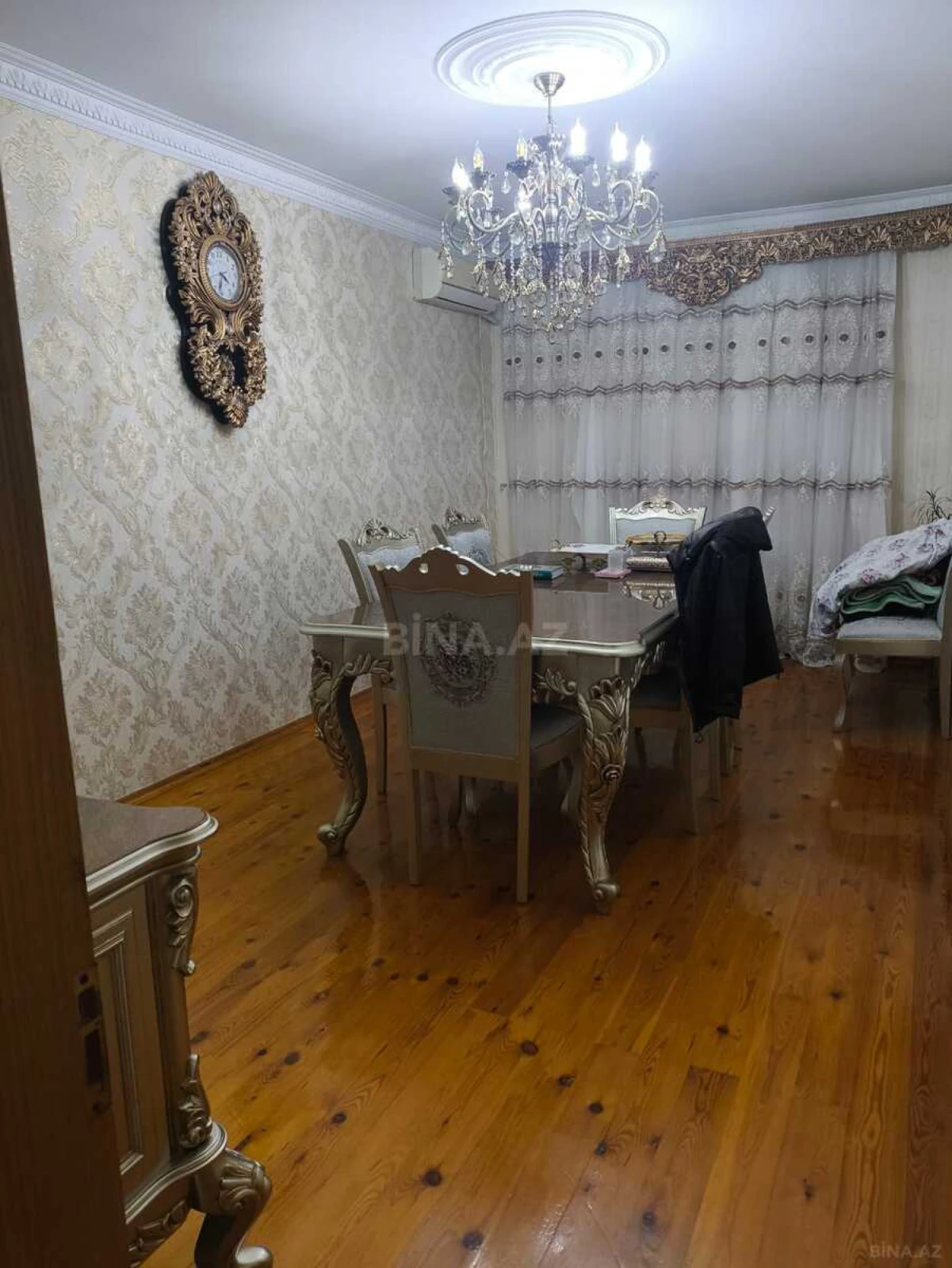 Satılır 5 otaqlı mənzil 105 m²