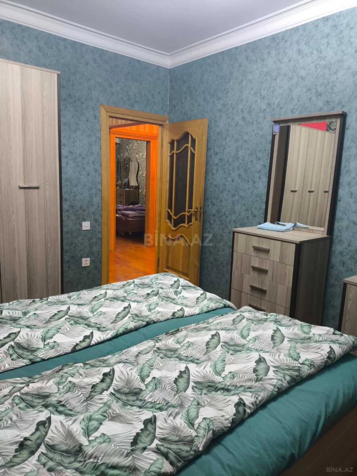 Satılır 5 otaqlı mənzil 105 m²