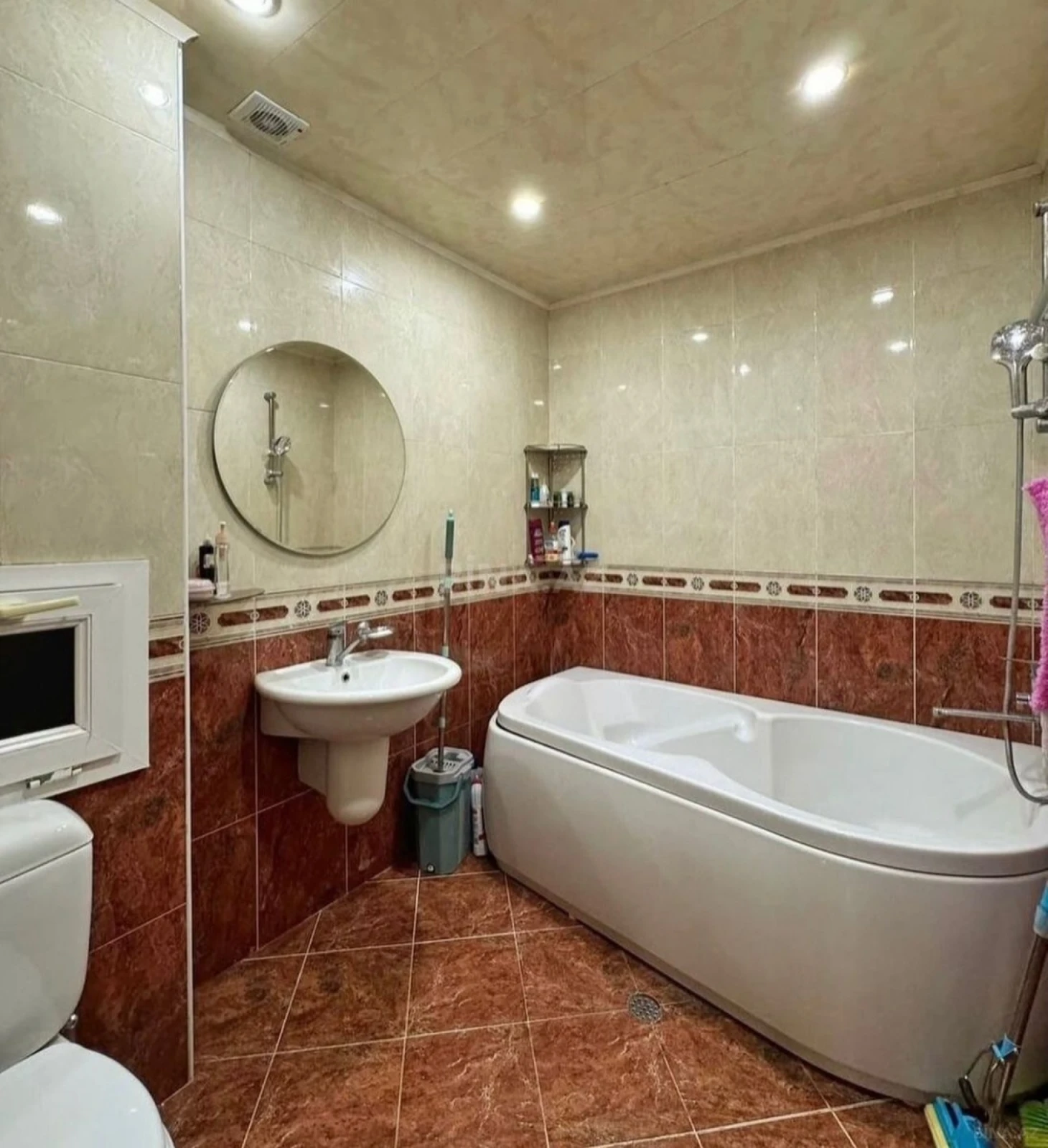 Kirayə verilir 3 otaqlı mənzil 120 m²