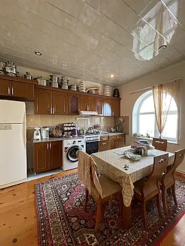 Satılır 5 otaqlı həyət evi 170 m²