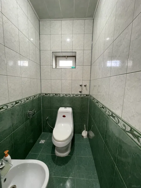 Satılır 5 otaqlı həyət evi 170 m²