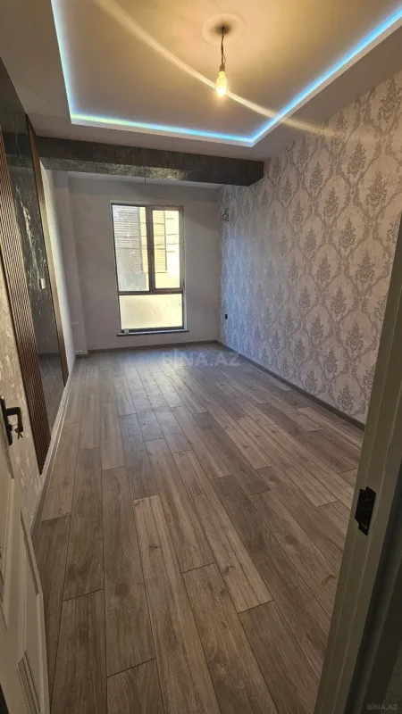 Satılır 2 otaqlı mənzil 68 m²