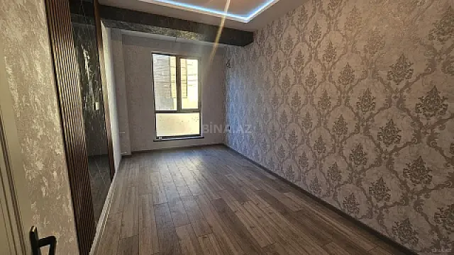 Satılır 2 otaqlı mənzil 68 m²