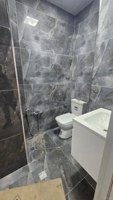 Satılır 2 otaqlı mənzil 68 m²