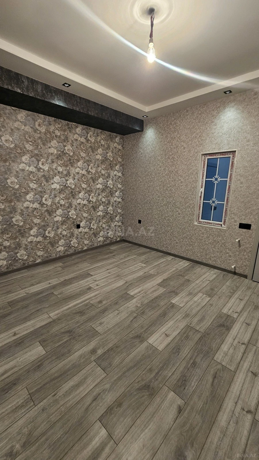Satılır 2 otaqlı mənzil 68 m²