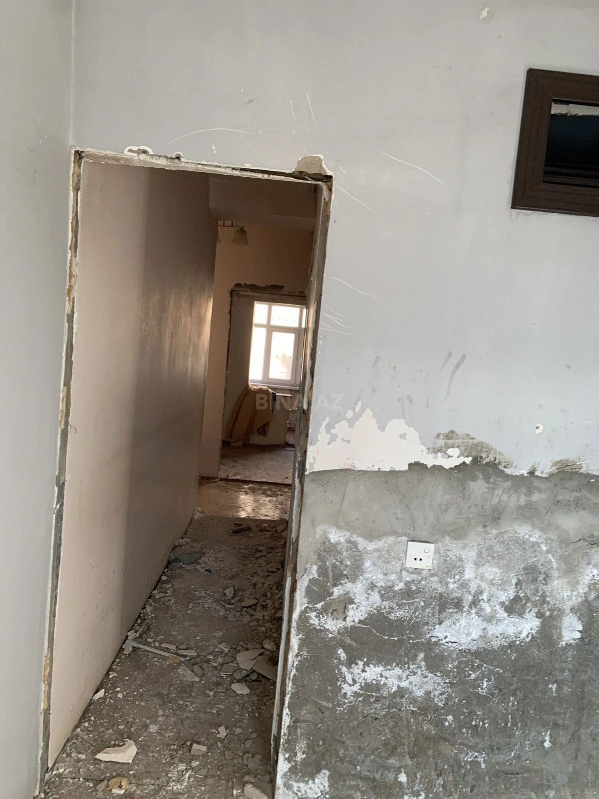 Satılır 2 otaqlı mənzil 54 m²
