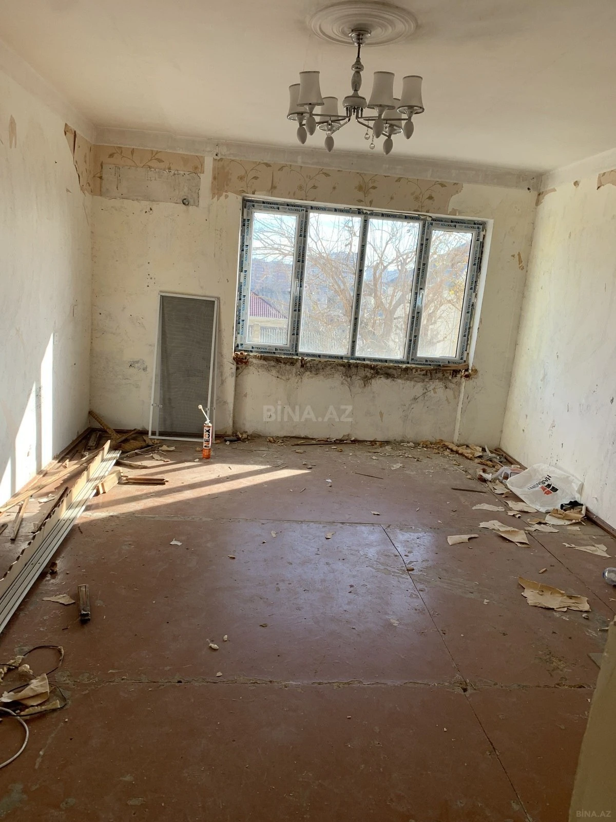 Satılır 2 otaqlı mənzil 54 m²