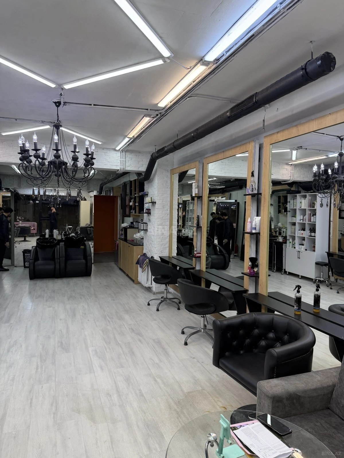 Kirayə verilir obyekt 155 m²