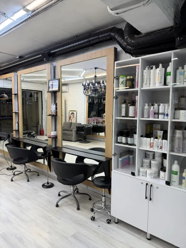 Kirayə verilir obyekt 155 m²