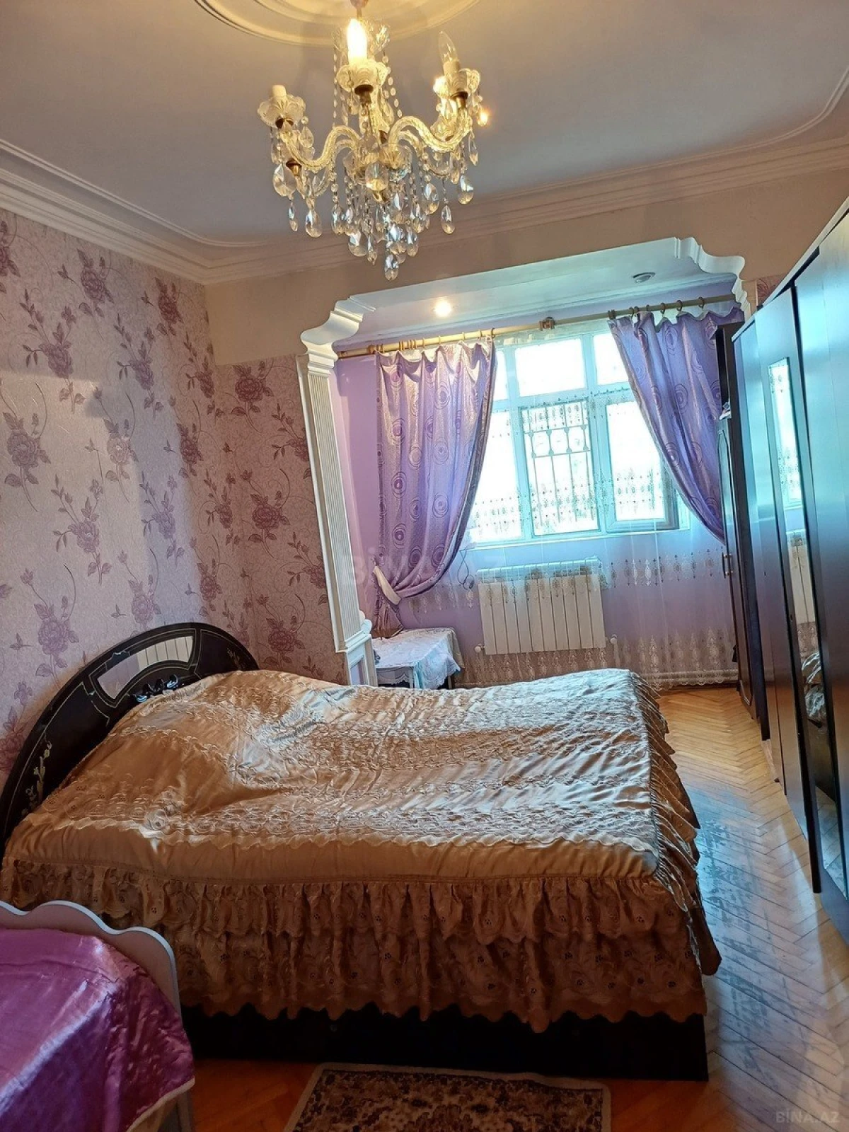 Satılır 5 otaqlı mənzil 110 m²