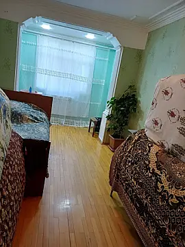 Satılır 5 otaqlı mənzil 110 m²