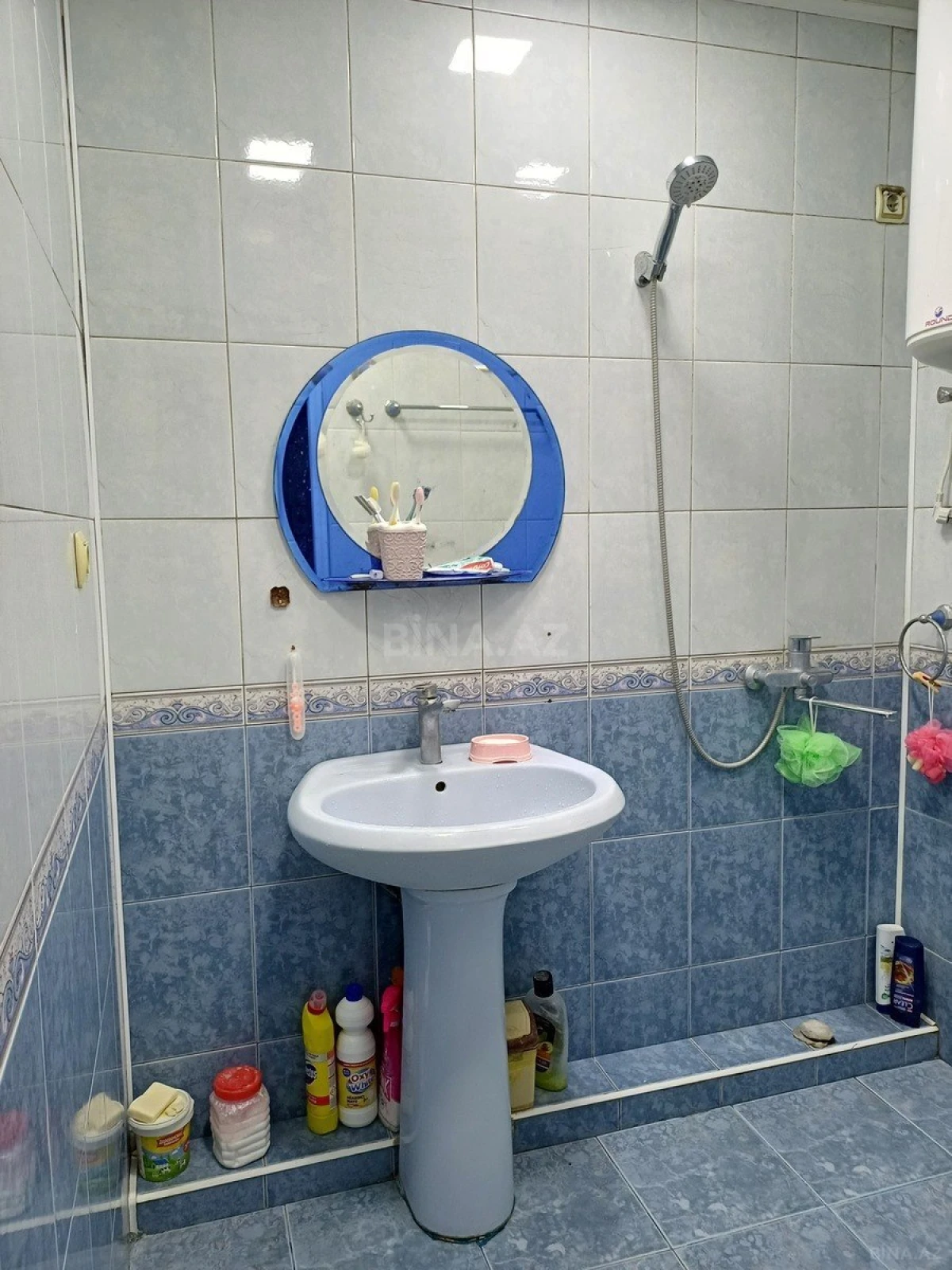 Satılır 5 otaqlı mənzil 110 m²