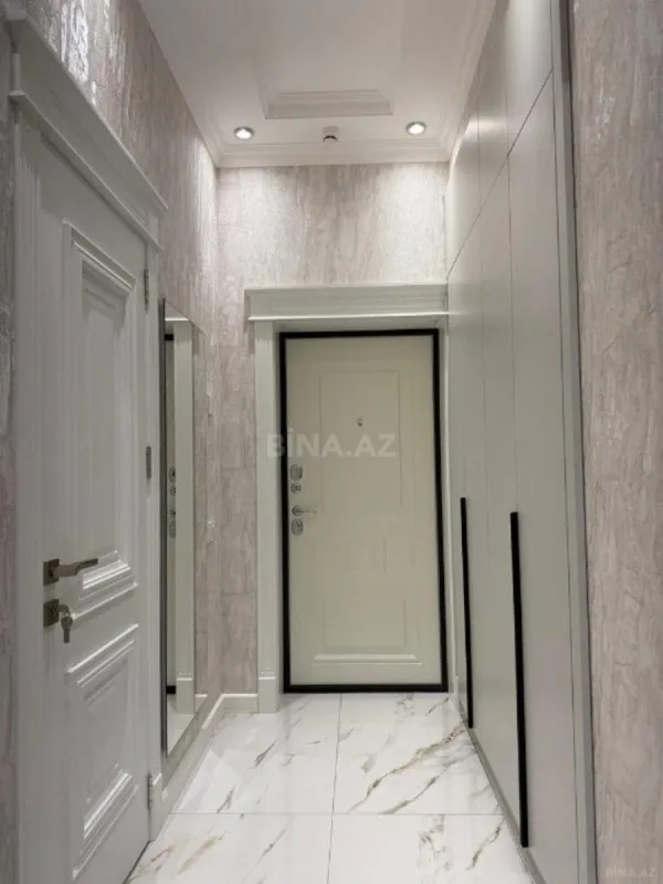 Satılır 2 otaqlı mənzil 95 m²