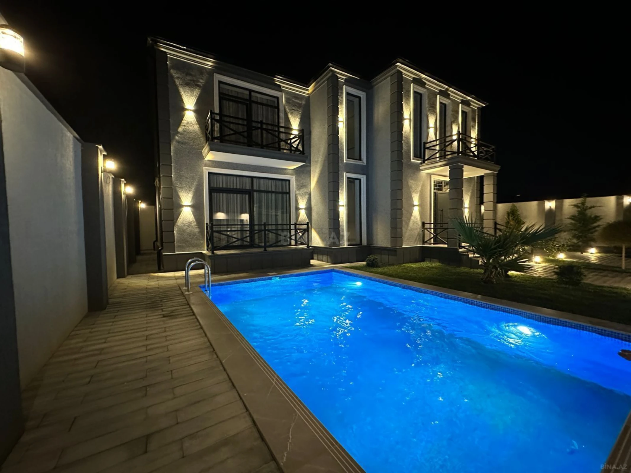 Kirayə verilir 4 otaqlı həyət evi 250 m²