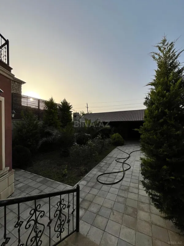 Kirayə verilir 4 otaqlı həyət evi 200 m²