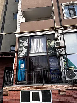 Satılır obyekt 64 m²