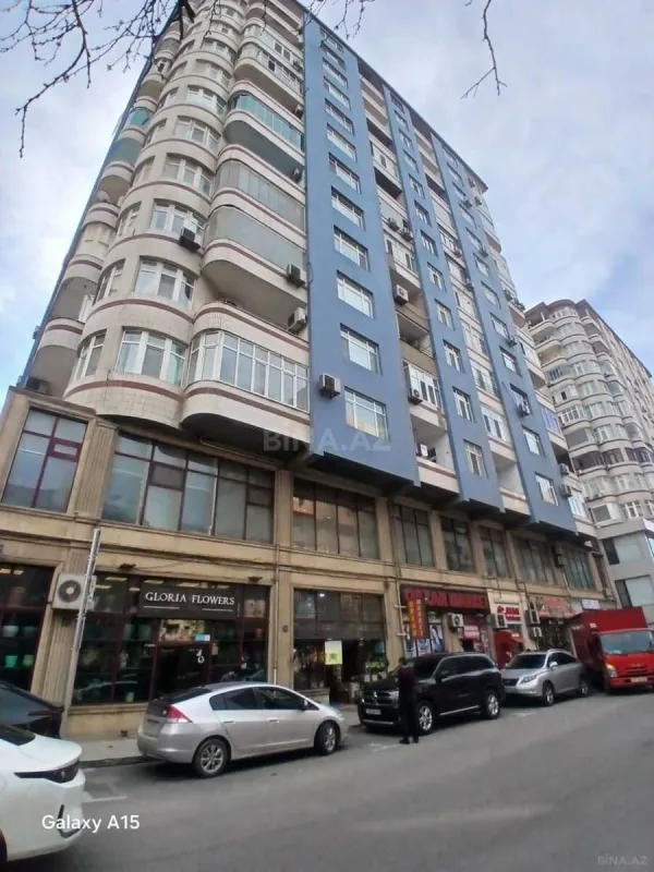 Kirayə verilir 4 otaqlı ofis 150 m²