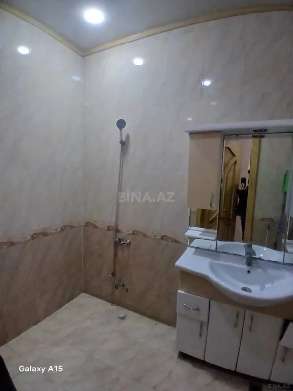 Kirayə verilir 4 otaqlı ofis 150 m²