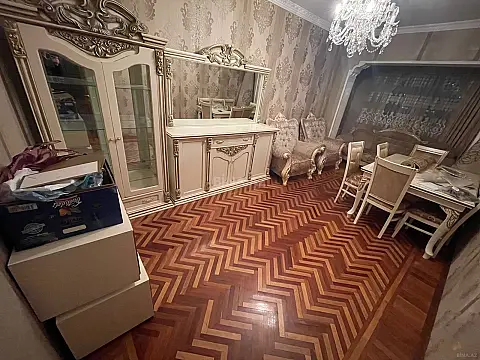 Satılır 3 otaqlı mənzil 80 m²