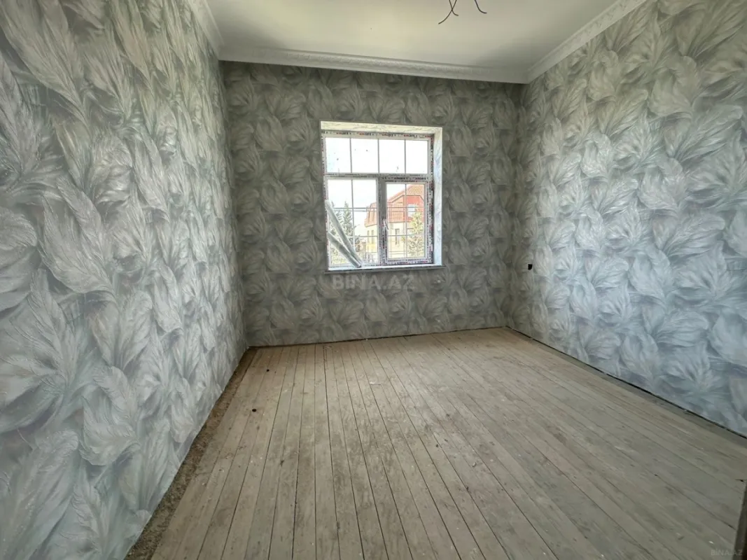 Satılır 4 otaqlı həyət evi 140 m²