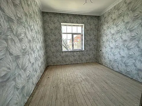 Satılır 4 otaqlı həyət evi 140 m²