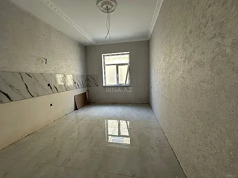 Satılır 4 otaqlı həyət evi 140 m²