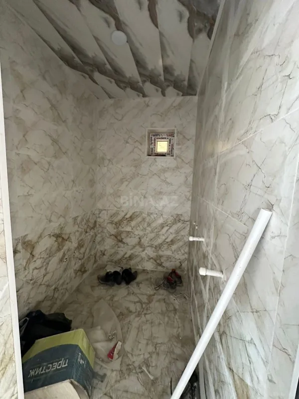 Satılır 6 otaqlı həyət evi 180 m²