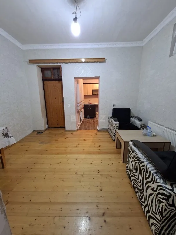 Kirayə verilir 2 otaqlı həyət evi 50 m²