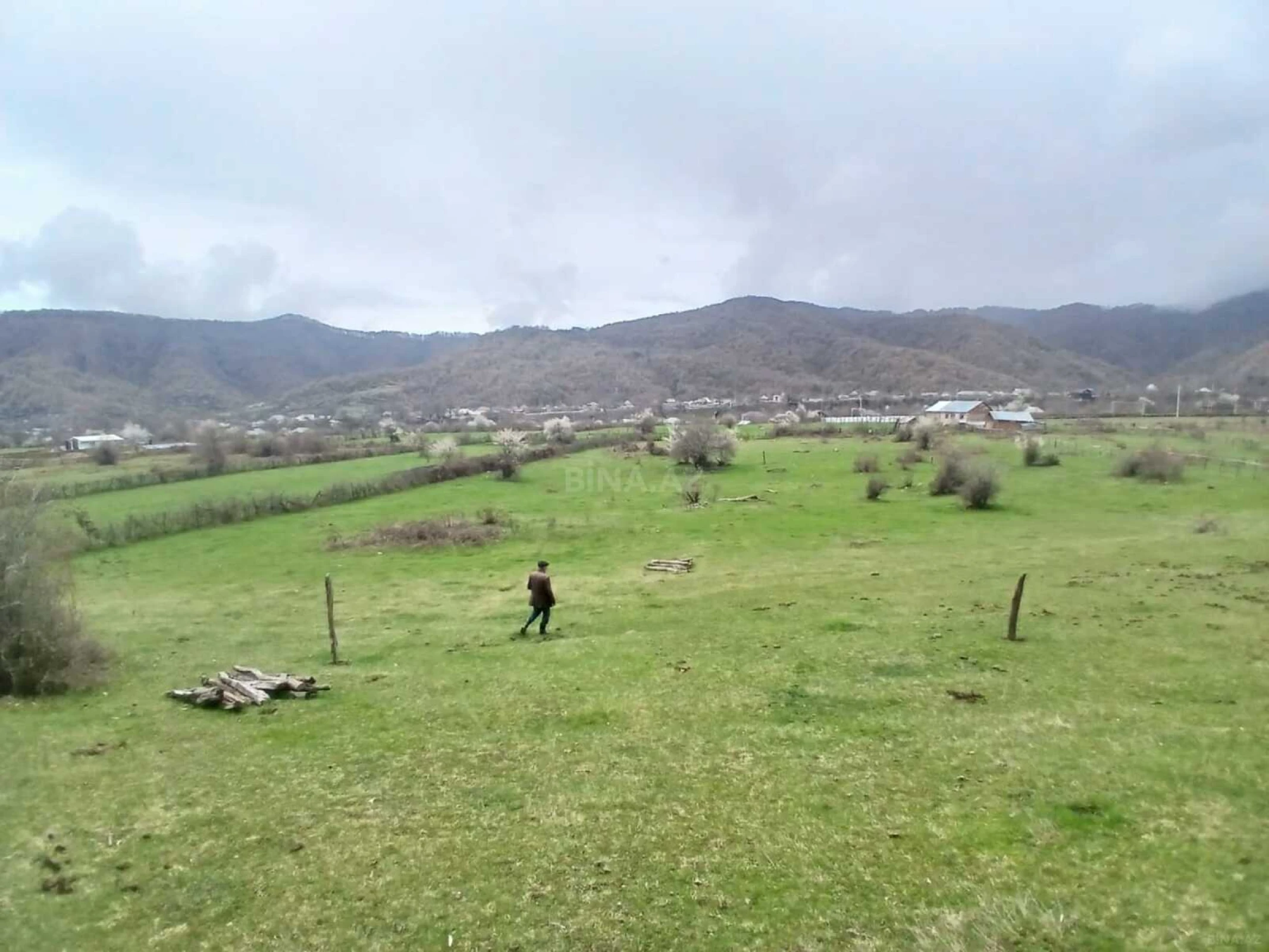 Satılır torpaq sahəsi 23 m²