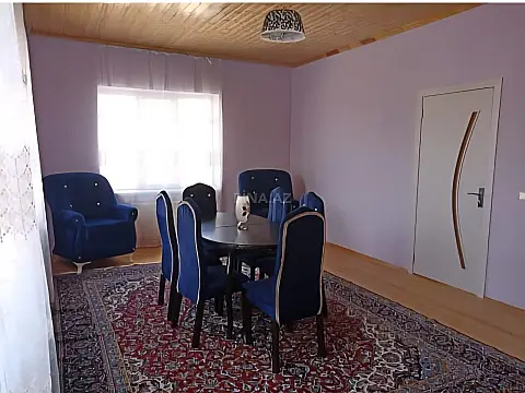 Satılır 3 otaqlı həyət evi 95 m²