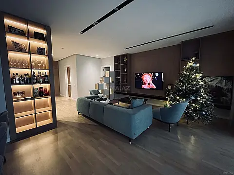 Satılır 3 otaqlı mənzil 148.5 m² — Bakı 3 otaq 148.50 m²