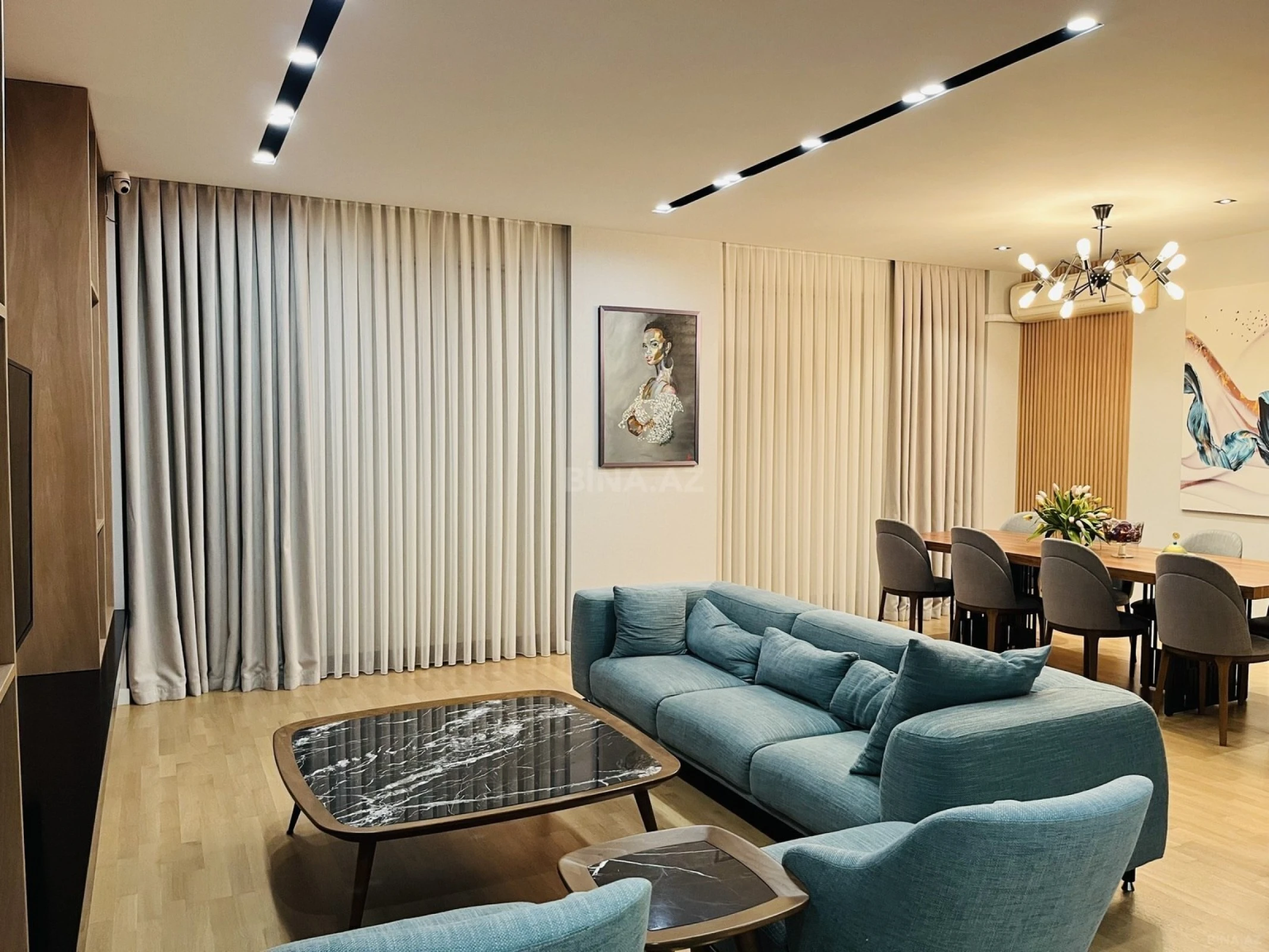 Satılır 3 otaqlı mənzil 148.5 m²