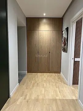 Satılır 3 otaqlı mənzil 148.5 m²