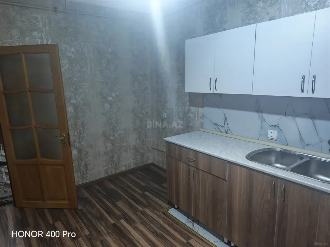 Kirayə verilir 2 otaqlı mənzil 60 m²