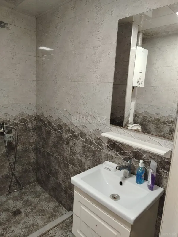 Kirayə verilir 2 otaqlı mənzil 60 m²
