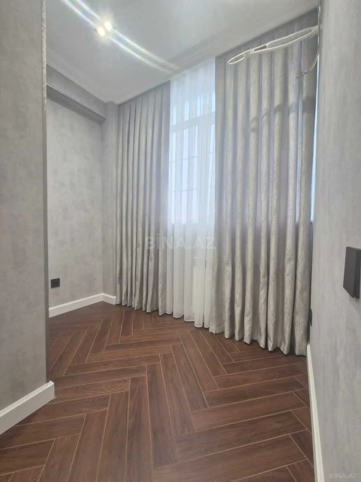 Satılır 3 otaqlı mənzil 85 m²